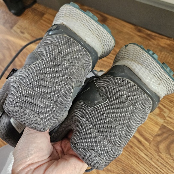 THE NORTH FACE Women Mid Lace Insulated Waterproof Boots Sz 9 Hydra Seal Grey - Picture 10 of 12